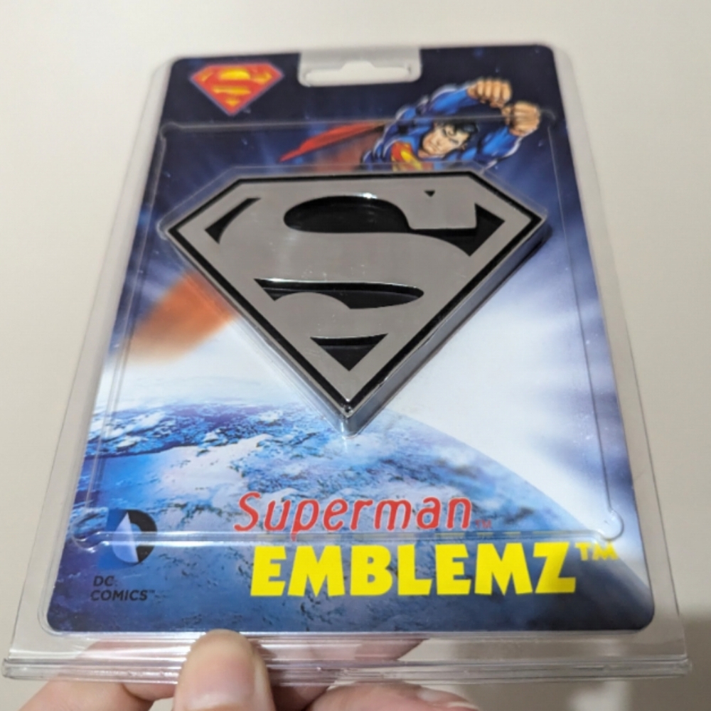 CCO 5 for $25 Chroma Emblemz Superman Logo Car Decal New